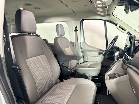 Used 2024 Ford Transit 350 XLT RWD image 31
