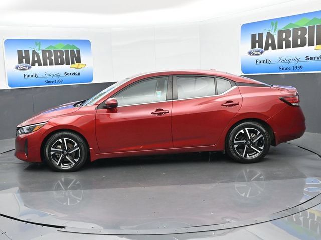 Used 2024 Nissan Sentra SV FWD image 2
