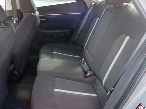 Used 2022 Hyundai Sonata SEL FWD image 16