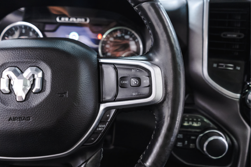 Used 2020 RAM 1500 Big Horn AWD/4WD image 34