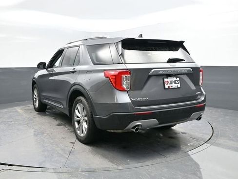 Used 2023 Ford Explorer Limited image 7