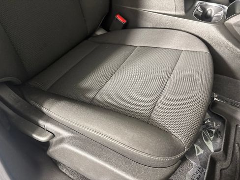 Used 2024 GMC Canyon Elevation w/ Convenience Package AWD/4WD image 30
