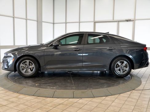 Used 2023 Kia K5 LXS image 5