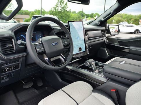 Used 2024 Ford F150 Lightning Platinum AWD/4WD image 3
