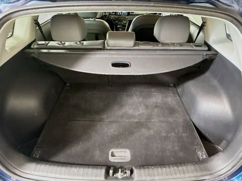 Used 2018 Kia Niro EX image 35