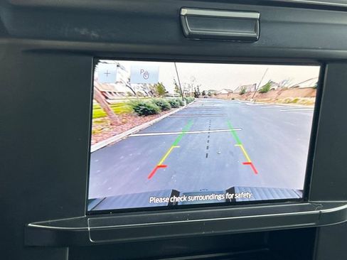 Used 2025 Ford F250 XLT image 27