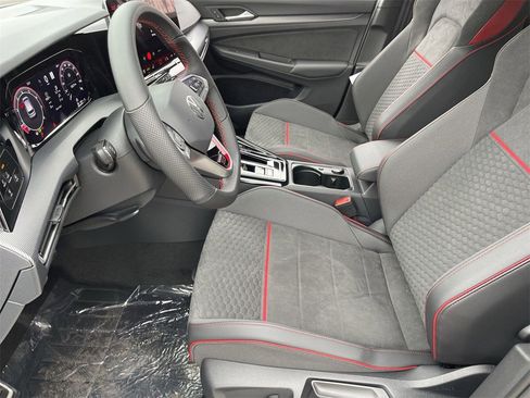 New 2026 Volkswagen GTI SE image 15