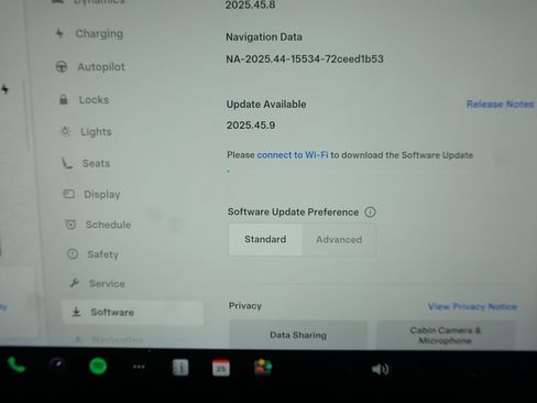 Used 2024 Tesla Model Y Long Range image 15