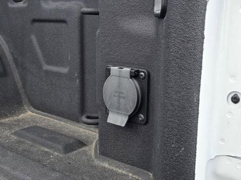 Used 2023 Chevrolet Silverado 1500 RST w/ Rally Edition image 11