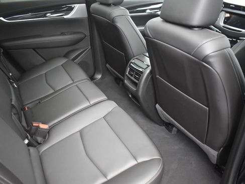 Used 2024 Cadillac XT5 Premium Luxury AWD/4WD image 29