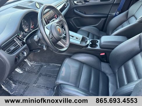 Used 2024 Porsche Macan Turbo image 10