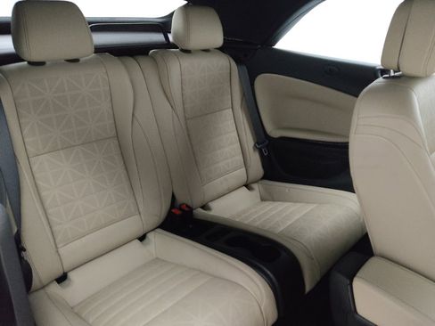 Used 2019 Buick Cascada Premium image 19