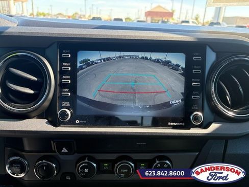 Used 2020 Toyota Tacoma TRD Off-Road w/ Technology Package AWD/4WD image 16