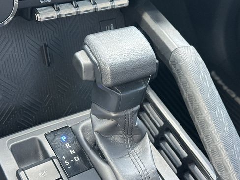 Certified 2025 Toyota Tacoma SR5 RWD image 33