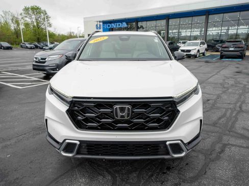 Used 2025 Honda CR-V Sport Touring image 2