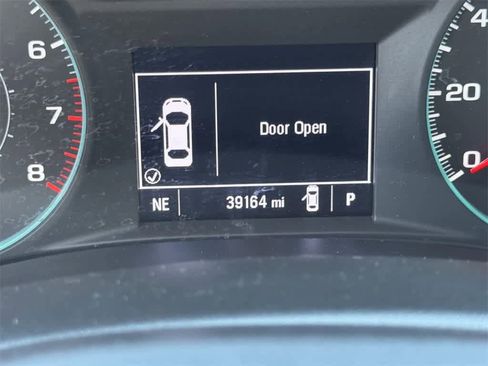 Used 2024 Chevrolet Malibu LT image 20