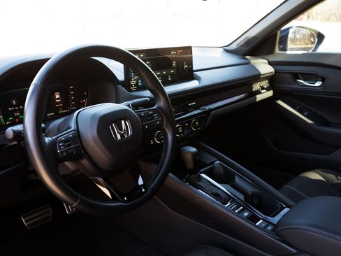 Used 2024 Honda Accord Sport image 16