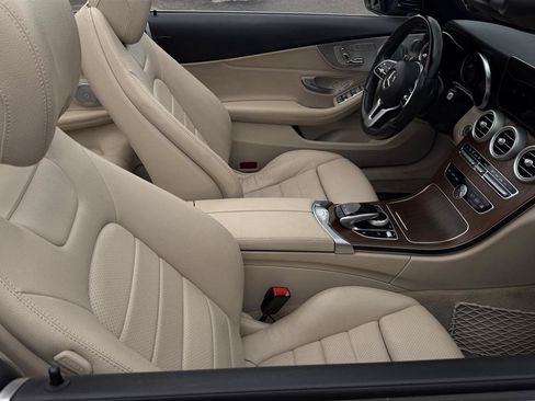 Used 2019 Mercedes-Benz C 300 4MATIC Cabriolet image 29