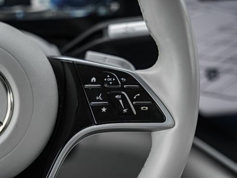 Used 2023 Mercedes-Benz EQS 580 4MATIC SUV image 23