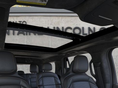 New 2026 Lincoln Navigator Black Label AWD/4WD image 22