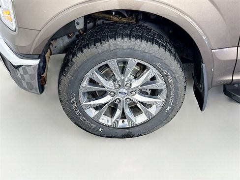 Used 2016 Ford F150 Lariat w/ Equipment Group 502A Luxury image 25