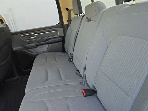 Used 2019 RAM 1500 Big Horn image 9