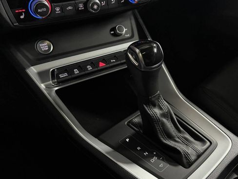 Used 2020 Audi Q3 2.0T Premium w/ Convenience Package image 19