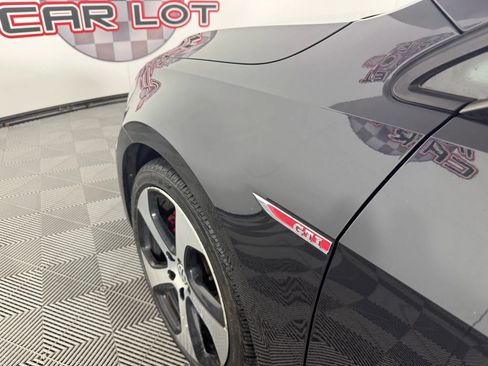 Used 2015 Volkswagen GTI SE w/ Lighting Package (SEL) image 24