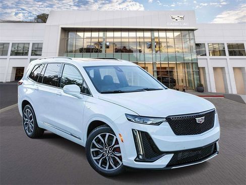 New 2025 Cadillac XT6 Sport image 1