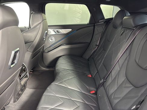 Used 2024 BMW XM AWD/4WD image 25