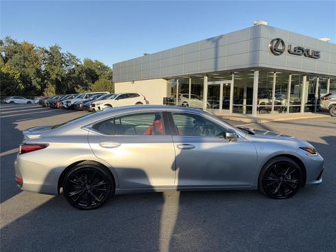 Used 2023 Lexus ES 300h F Sport w/ Accessory Package (Z2) FWD image 6