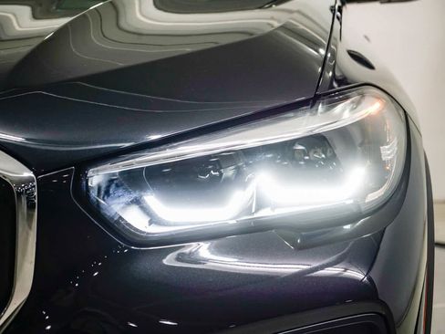 Used 2023 BMW X5 sDrive40i w/ Parking Assistance Package image 7