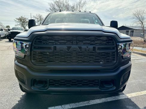 New 2024 RAM 5500 Tradesman image 9