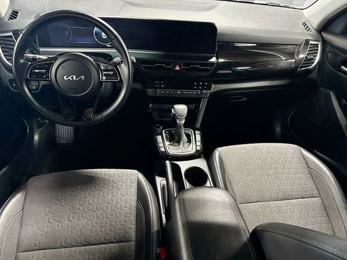 Used 2024 Kia Seltos S AWD/4WD image 23