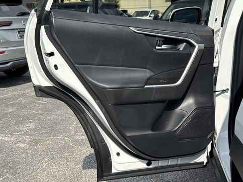 Used 2025 Toyota RAV4 XLE Premium image 11