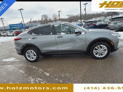 Certified 2024 Buick Envista Preferred w/ Convenience II Package image 10