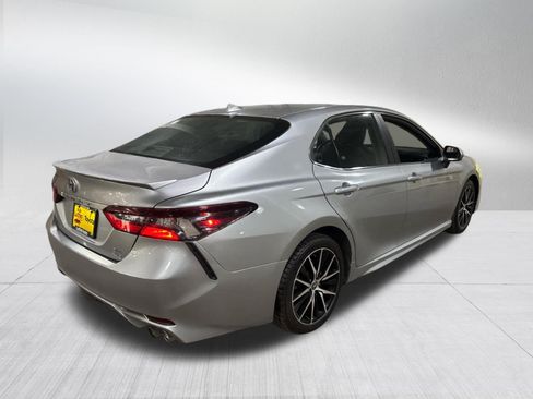 Certified 2023 Toyota Camry SE AWD/4WD image 5