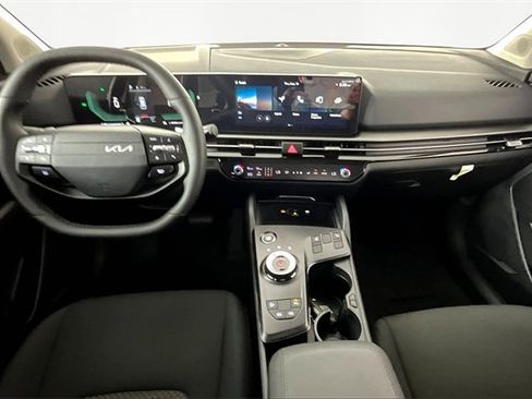 New 2026 Kia Sportage S image 5