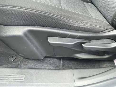 Used 2025 GMC Terrain Elevation AWD/4WD image 13