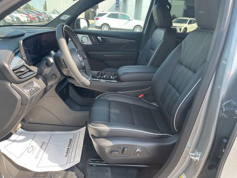 New 2026 Buick Enclave Avenir w/ Super Cruise Package image 12