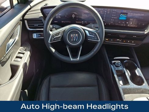 Used 2025 Buick Envision Preferred image 16