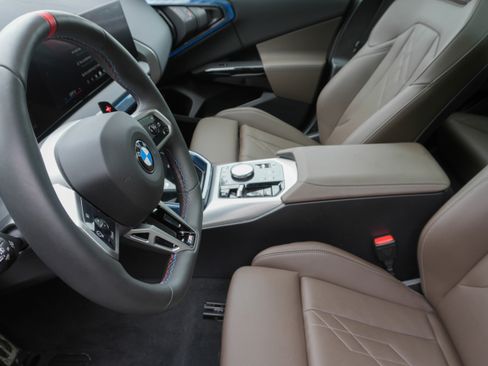 Certified 2025 BMW X3 M50 w/ Premium Package AWD/4WD image 9