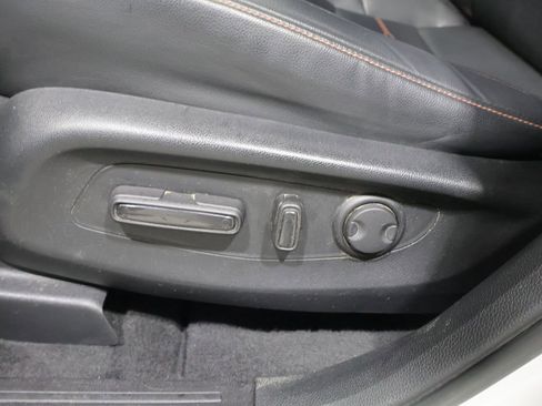 Used 2023 Honda CR-V Sport Touring image 12