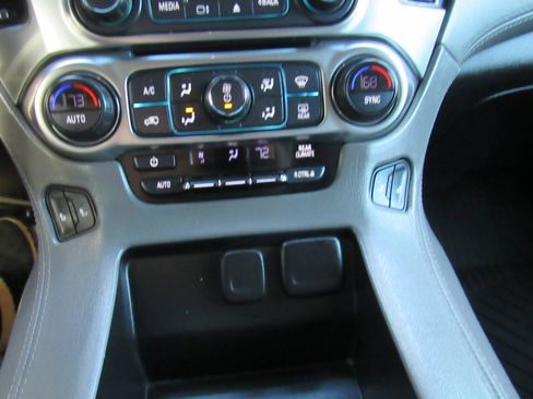 Used 2020 Chevrolet Tahoe LT image 16