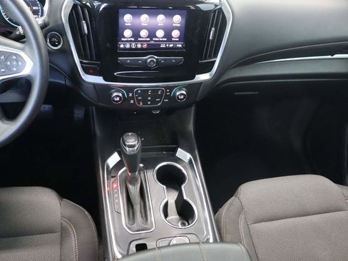 Used 2020 Chevrolet Traverse LS FWD image 10