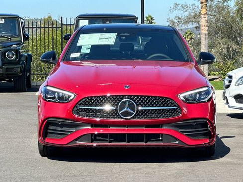 Used 2025 Mercedes-Benz C 300 4MATIC Sedan image 8