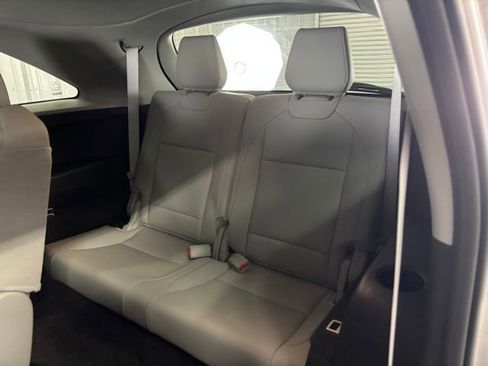 Used 2018 Acura MDX SH-AWD image 13
