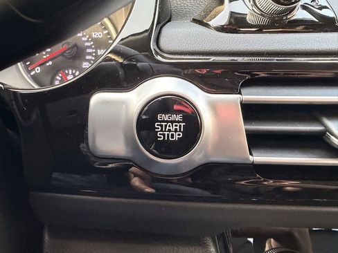 Used 2021 Kia Seltos SX image 4