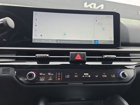 New 2026 Kia Sportage SX FWD image 10