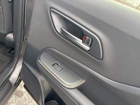 Used 2023 Toyota Crown XLE image 15